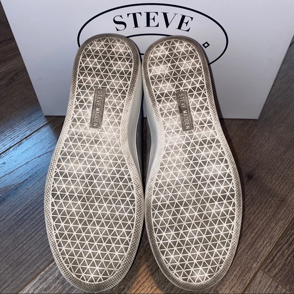 STEVE MADDEN Bryanne Platform Sneakers - Picture 8 of 9